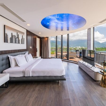 Cami Riverside Resort Da Nang Bagian luar foto