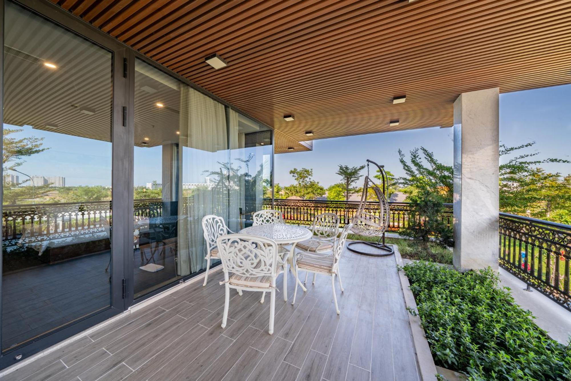 Cami Riverside Resort Da Nang Bagian luar foto